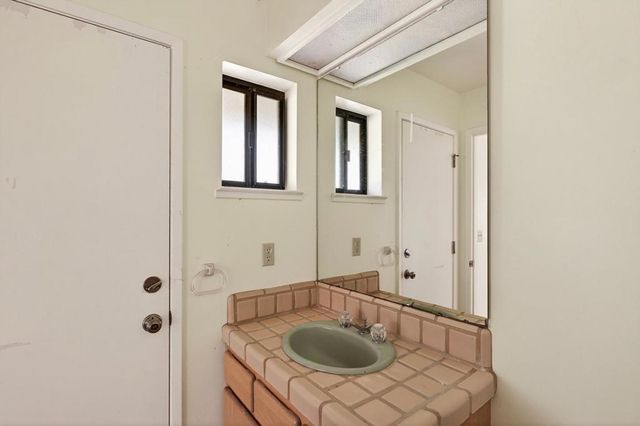 31021 Camphora Road, Soledad, CA 93960