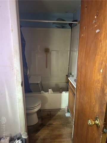 2627 Ome Avenue, Dayton, OH 45414