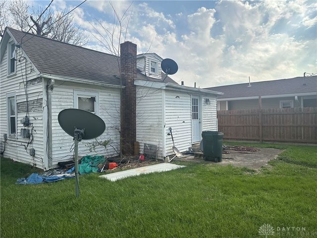 2627 Ome Avenue, Dayton, OH 45414