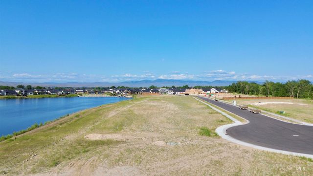 981 S Waning Lane, Eagle, ID 83616