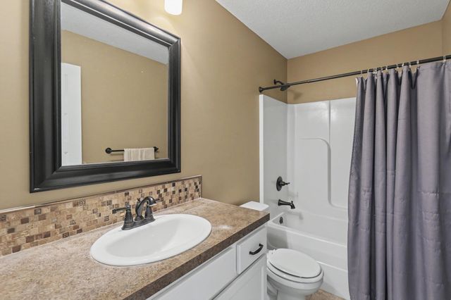 6501 W Kollmeyer Ct, Wichita, KS 67205