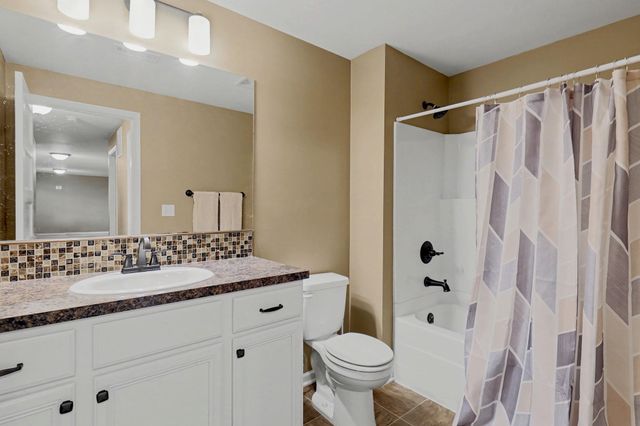 6501 W Kollmeyer Ct, Wichita, KS 67205