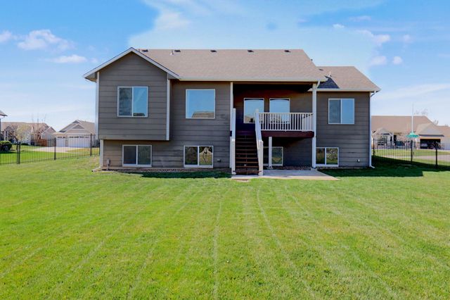 6501 W Kollmeyer Ct, Wichita, KS 67205