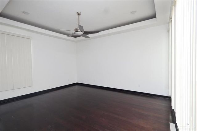 2435 E 7th Avenue, Mission, TX 78572