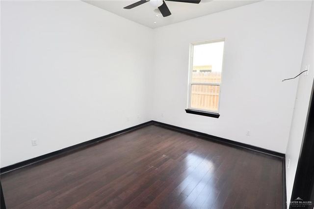 2435 E 7th Avenue, Mission, TX 78572