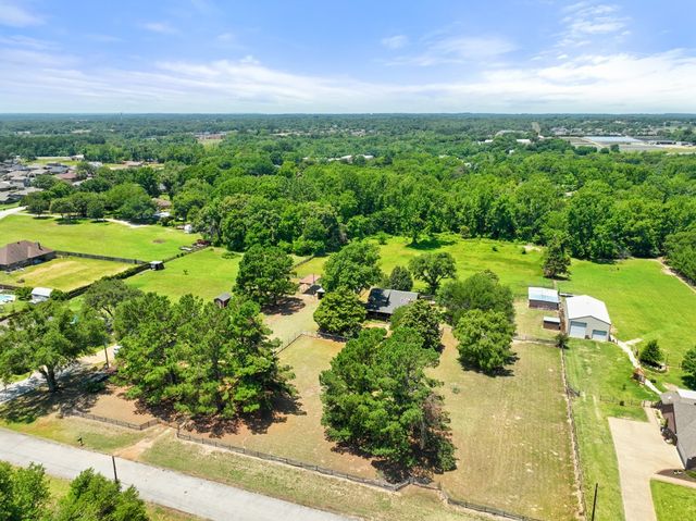 13580 County Road 4200, Lindale, TX 75771