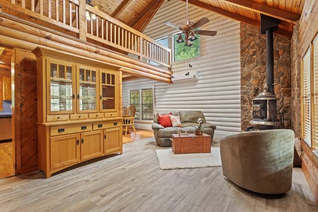 13580 County Road 4200, Lindale, TX 75771