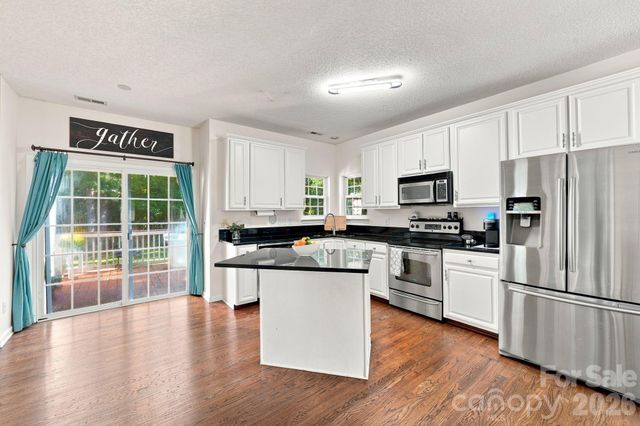 104 Oak Grove Court, Fort Mill, SC 29715