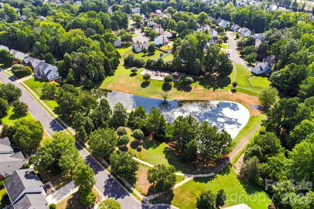 104 Oak Grove Court, Fort Mill, SC 29715