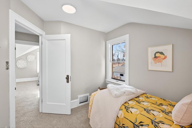 3112 37th Avenue S, Minneapolis, MN 55406