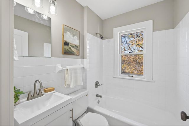 3112 37th Avenue S, Minneapolis, MN 55406