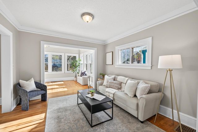 3112 37th Avenue S, Minneapolis, MN 55406