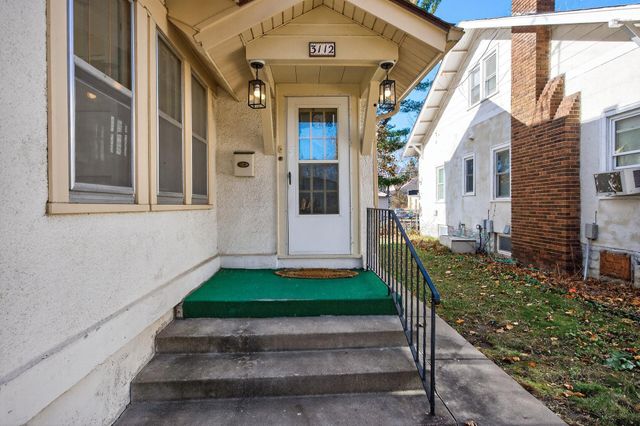 3112 37th Avenue S, Minneapolis, MN 55406