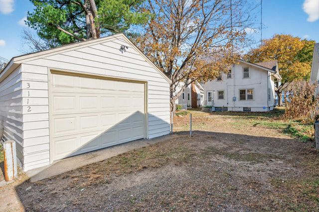 3112 37th Avenue S, Minneapolis, MN 55406