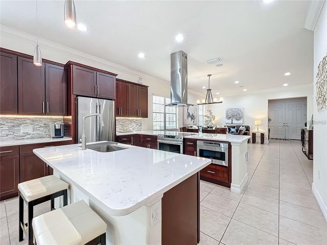 8419 PRESTBURY DRIVE, Orlando, FL 32832