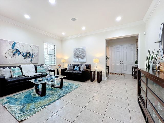 8419 PRESTBURY DRIVE, Orlando, FL 32832