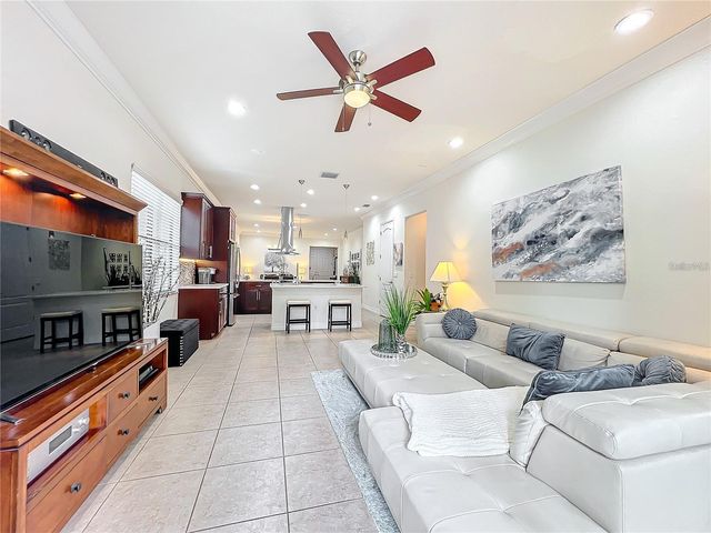 8419 PRESTBURY DRIVE, Orlando, FL 32832