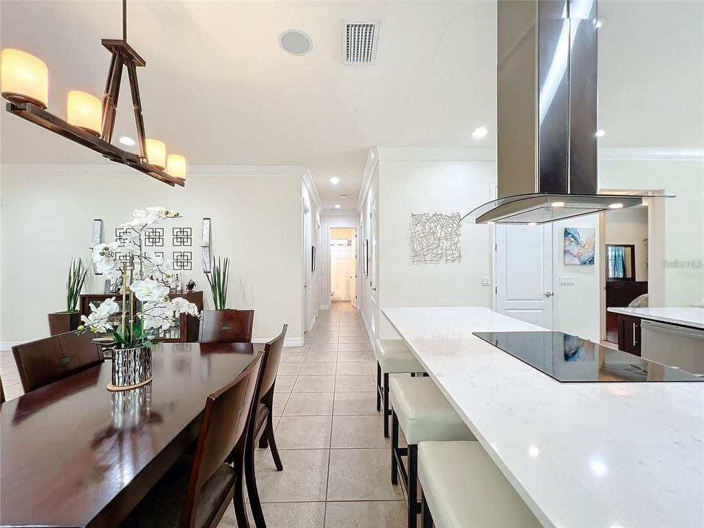 Image 8 of property listing at 8419 PRESTBURY DRIVE, Orlando, FL 32832