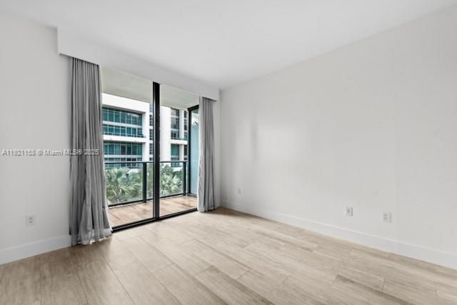 121 NE 34th St L303, Miami, FL 33137