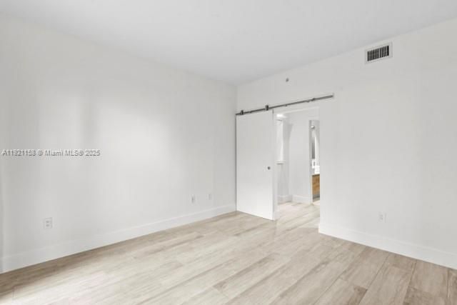 121 NE 34th St L303, Miami, FL 33137