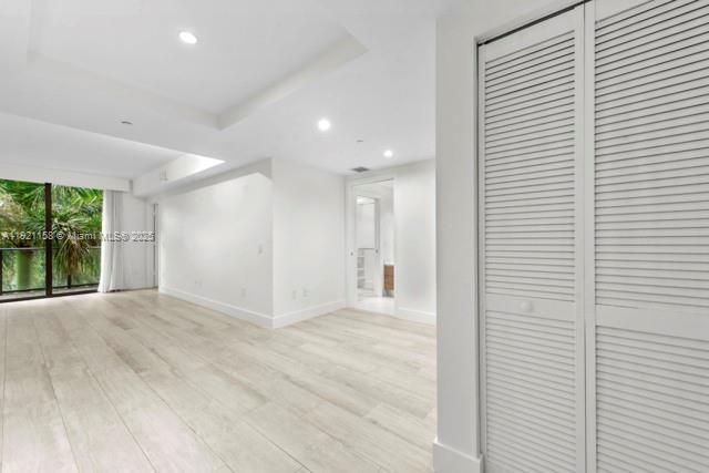 121 NE 34th St L303, Miami, FL 33137