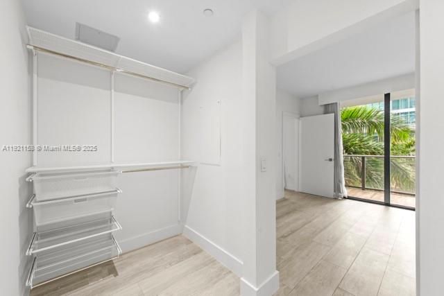 121 NE 34th St L303, Miami, FL 33137