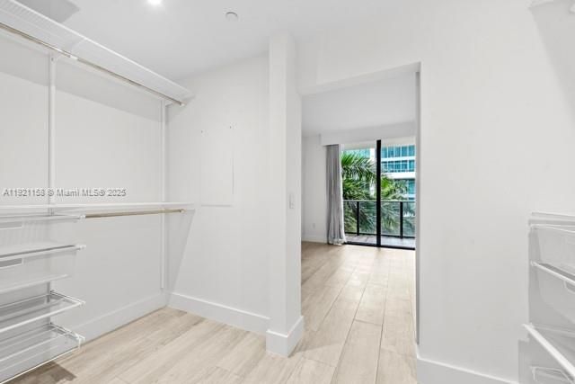 121 NE 34th St L303, Miami, FL 33137