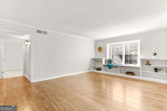 61 Lamsden Lane NW, Atlanta, GA 30327