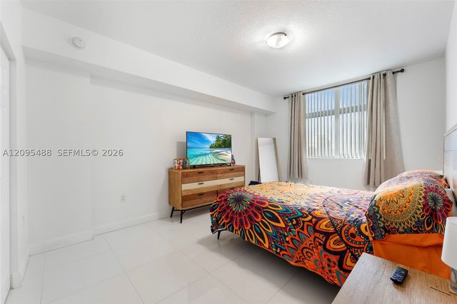 140 S Dixie Hwy 725, Hollywood, FL 33020