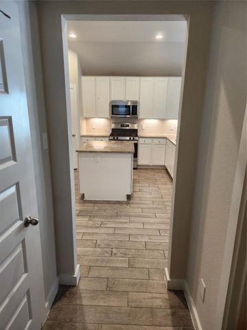 4326 Wyanngate Drive, Spring, TX 77373