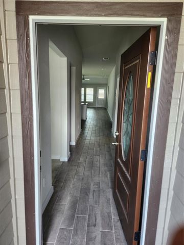 4326 Wyanngate Drive, Spring, TX 77373