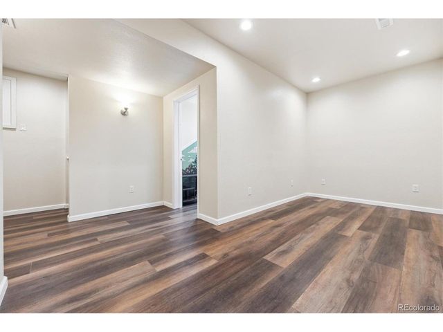 7367 S Pennsylvania St, Littleton, CO 80122