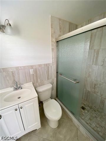 4819 Marine DR 1, Cape Coral, FL 33904