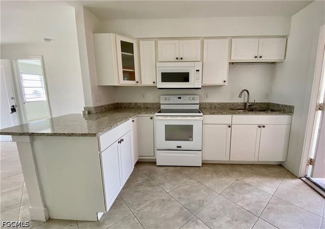 4819 Marine DR 1, Cape Coral, FL 33904