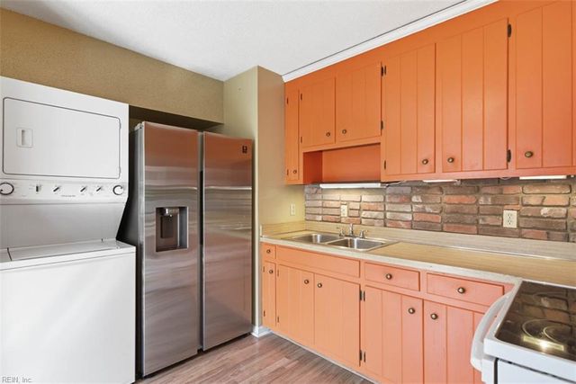 6493 Walter Reed DR, Gloucester, VA 23061