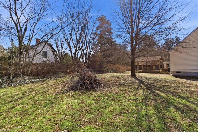 6493 Walter Reed DR, Gloucester, VA 23061