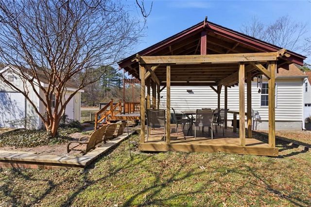 6493 Walter Reed DR, Gloucester, VA 23061