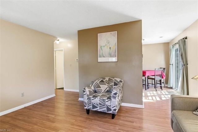 6493 Walter Reed DR, Gloucester, VA 23061