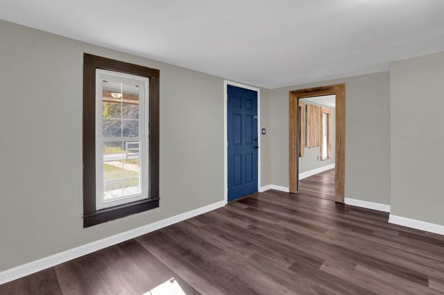 490 Shady Grove Rd, Manchester, TN 37355