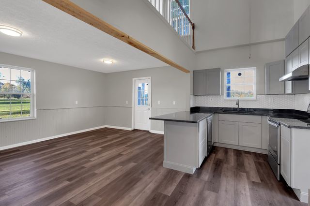 490 Shady Grove Rd, Manchester, TN 37355