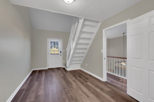 490 Shady Grove Rd, Manchester, TN 37355