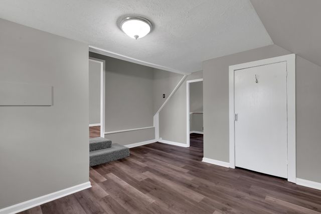 490 Shady Grove Rd, Manchester, TN 37355