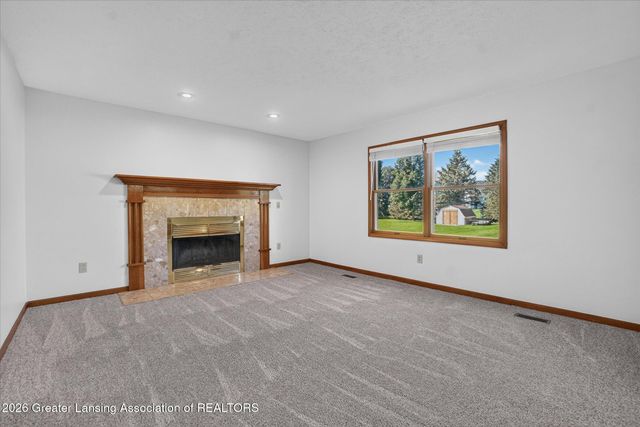 12382 Burlingame Drive, Dewitt, MI 48820