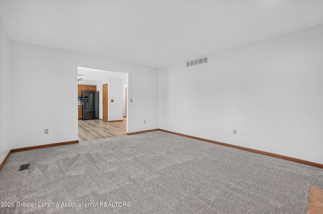 12382 Burlingame Drive, Dewitt, MI 48820