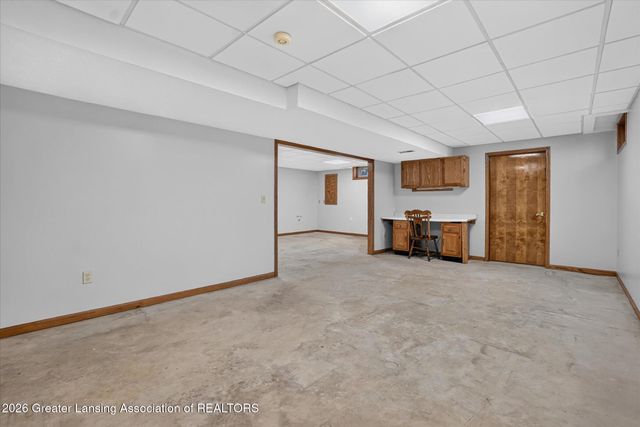 12382 Burlingame Drive, Dewitt, MI 48820