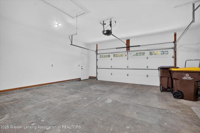 12382 Burlingame Drive, Dewitt, MI 48820