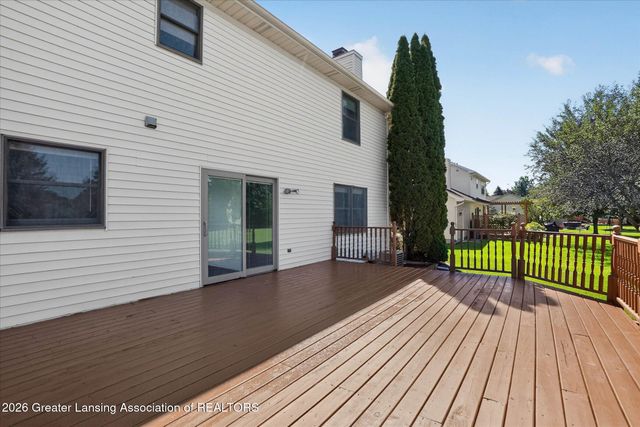 12382 Burlingame Drive, Dewitt, MI 48820
