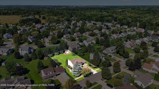 12382 Burlingame Drive, Dewitt, MI 48820