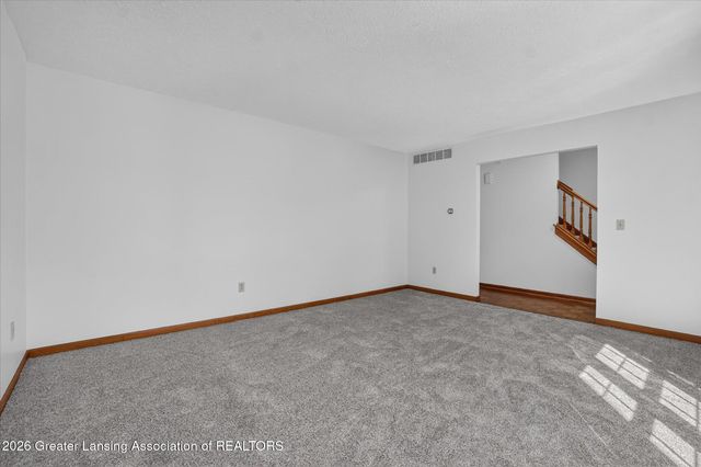 12382 Burlingame Drive, Dewitt, MI 48820
