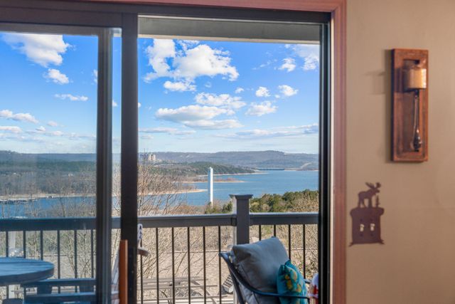 1 Treehouse Lane 4, Branson, MO 65616